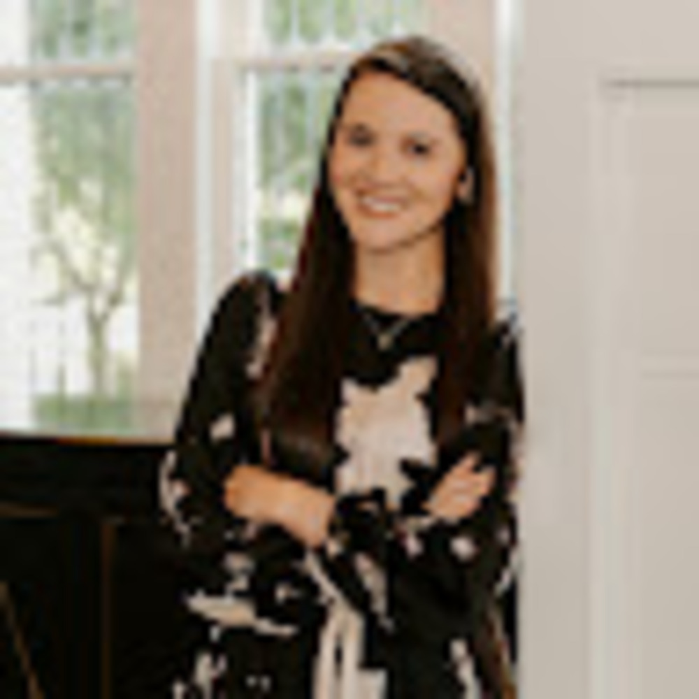 Meet your Posher, Lauren